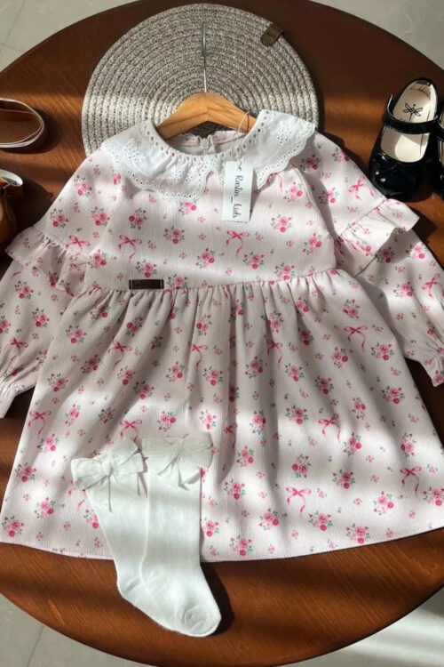 پیراهن گل صورتی